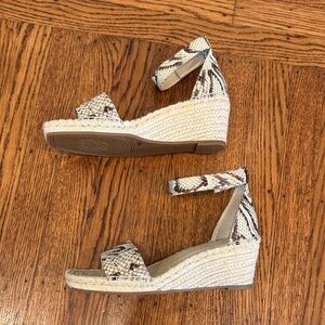 Vince Camuto Jesla Espadrille Wedges – Snakeskin Print • Women’s 8.5